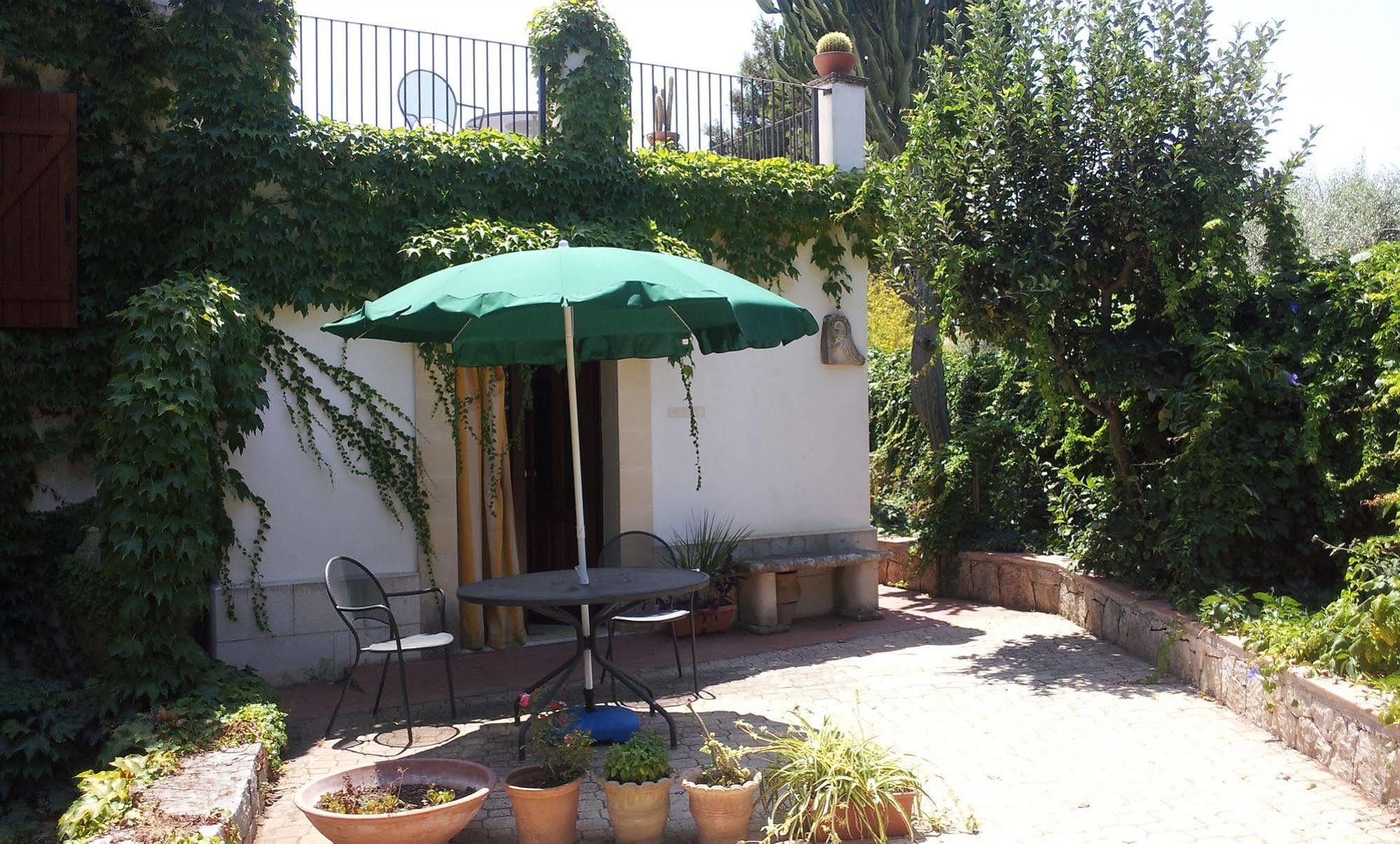 Eurialo Green Suites Belvedere  Buitenkant foto